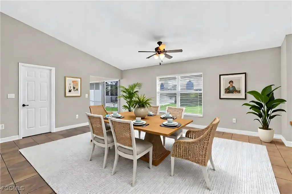 3728 SW 3rd Street Cape Coral FL 33991