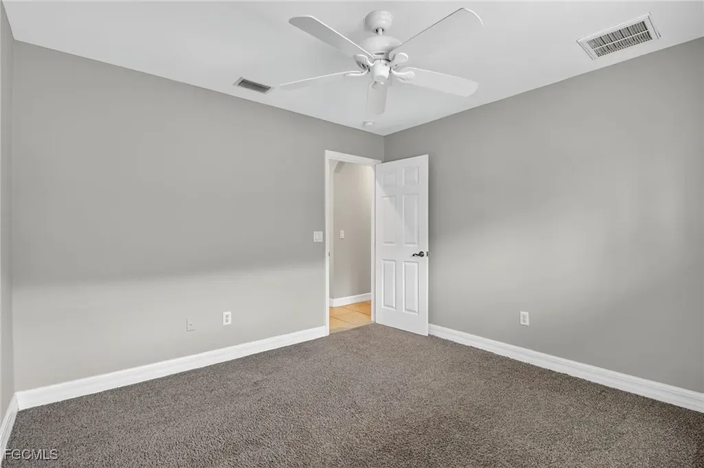 3728 SW 3rd Street Cape Coral FL 33991