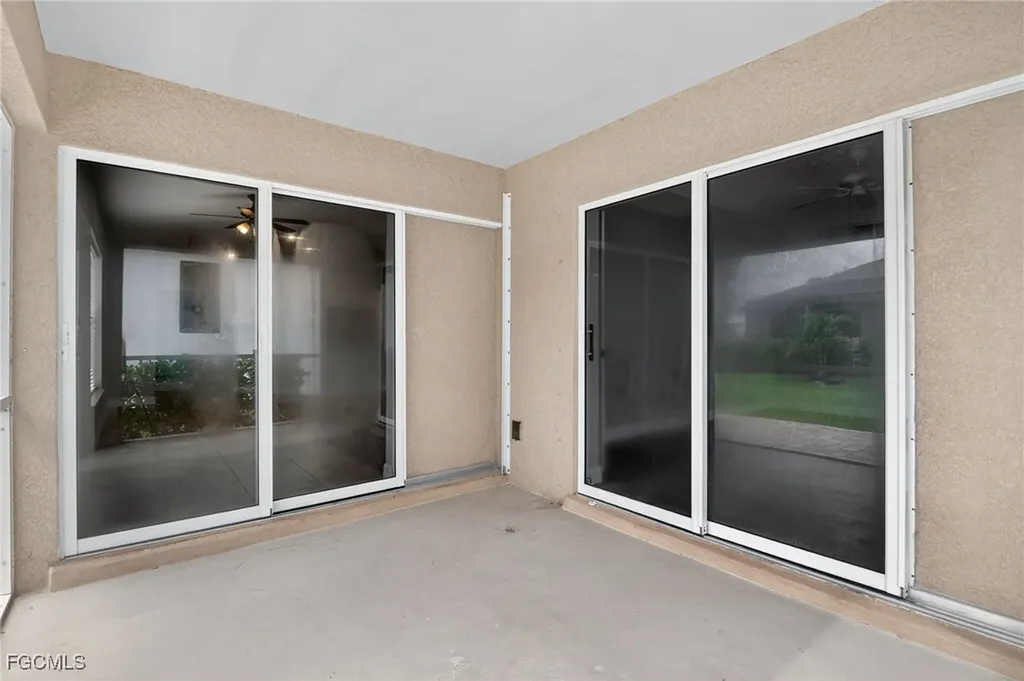 3728 SW 3rd Street Cape Coral FL 33991