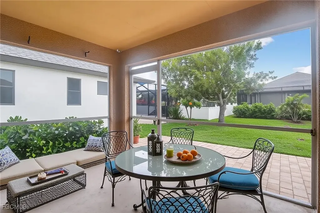 3728 SW 3rd Street Cape Coral FL 33991