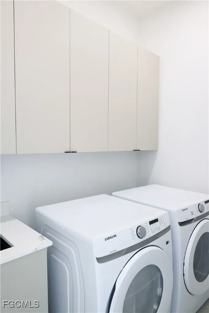 1528 NW 37th Avenue Cape Coral FL 33993