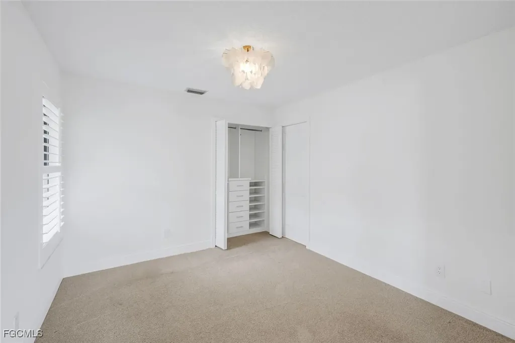 16743 Pheasant Court Fort Myers FL 33908