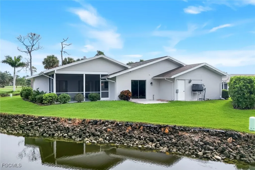 16743 Pheasant Court Fort Myers FL 33908