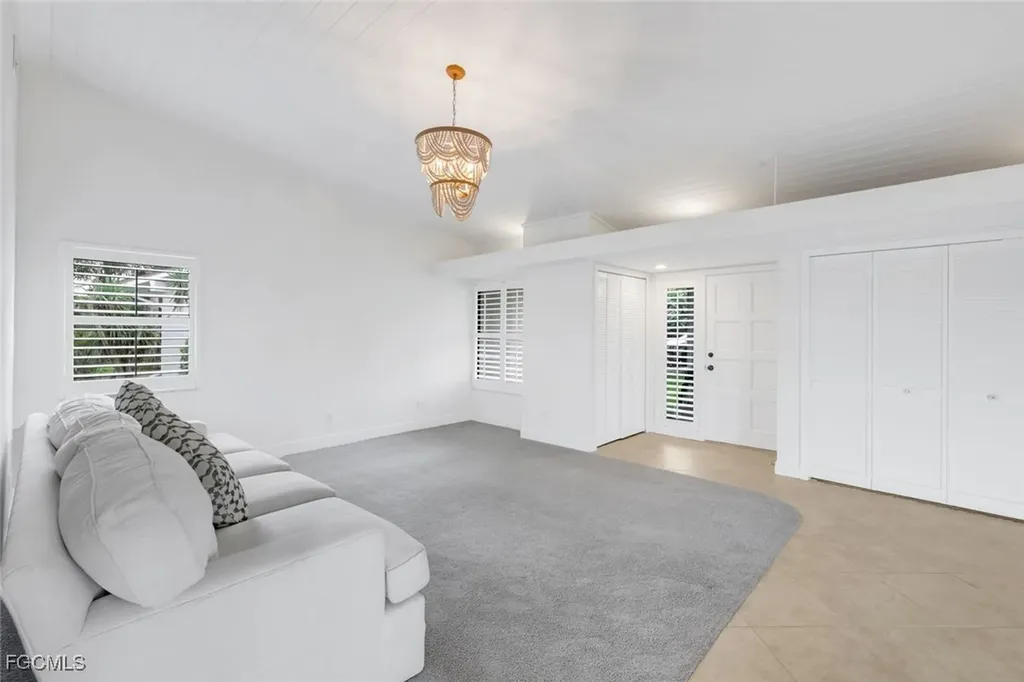 16743 Pheasant Court Fort Myers FL 33908