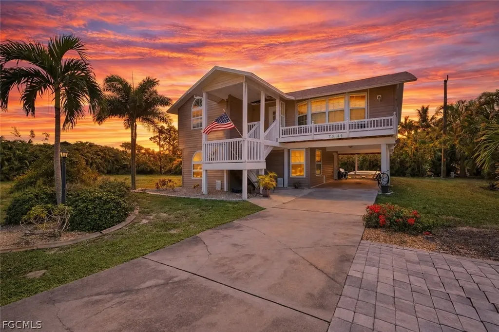 7841 Breakwater Court Bokeelia FL 33922