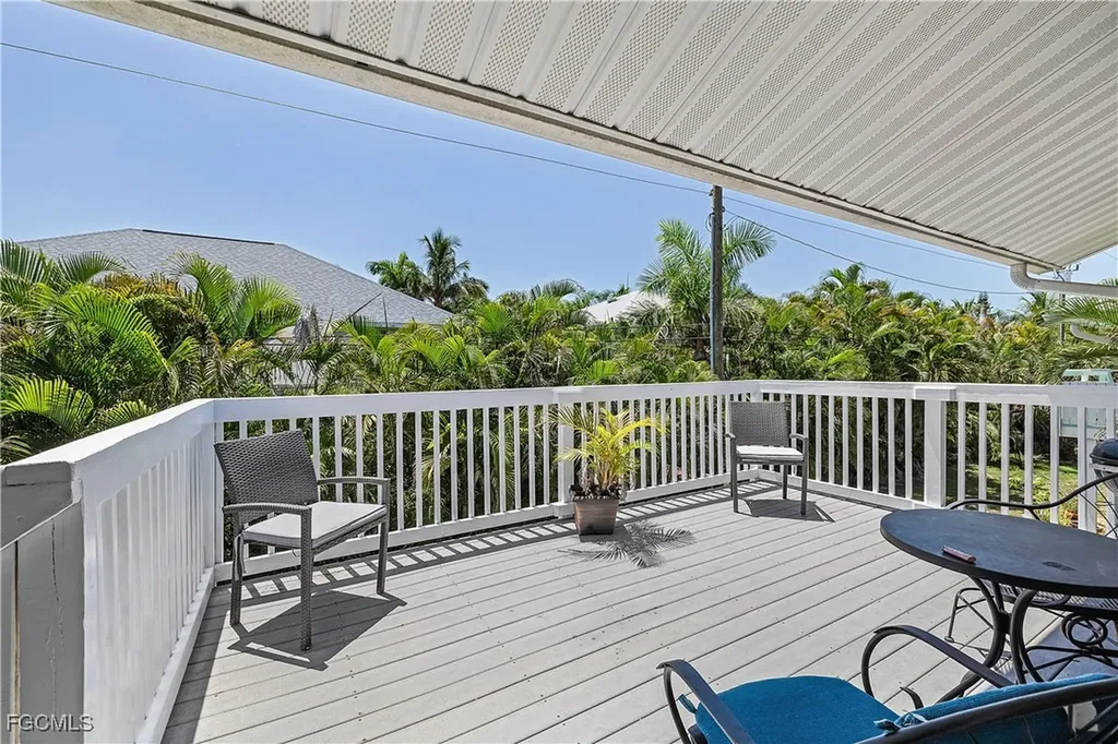 7841 Breakwater Court Bokeelia FL 33922