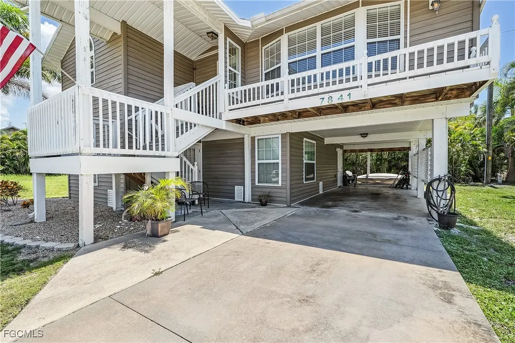 7841 Breakwater Court Bokeelia FL 33922