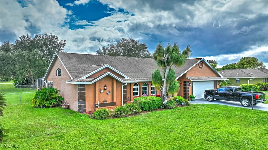 622 Weston Road Lehigh Acres FL 33936