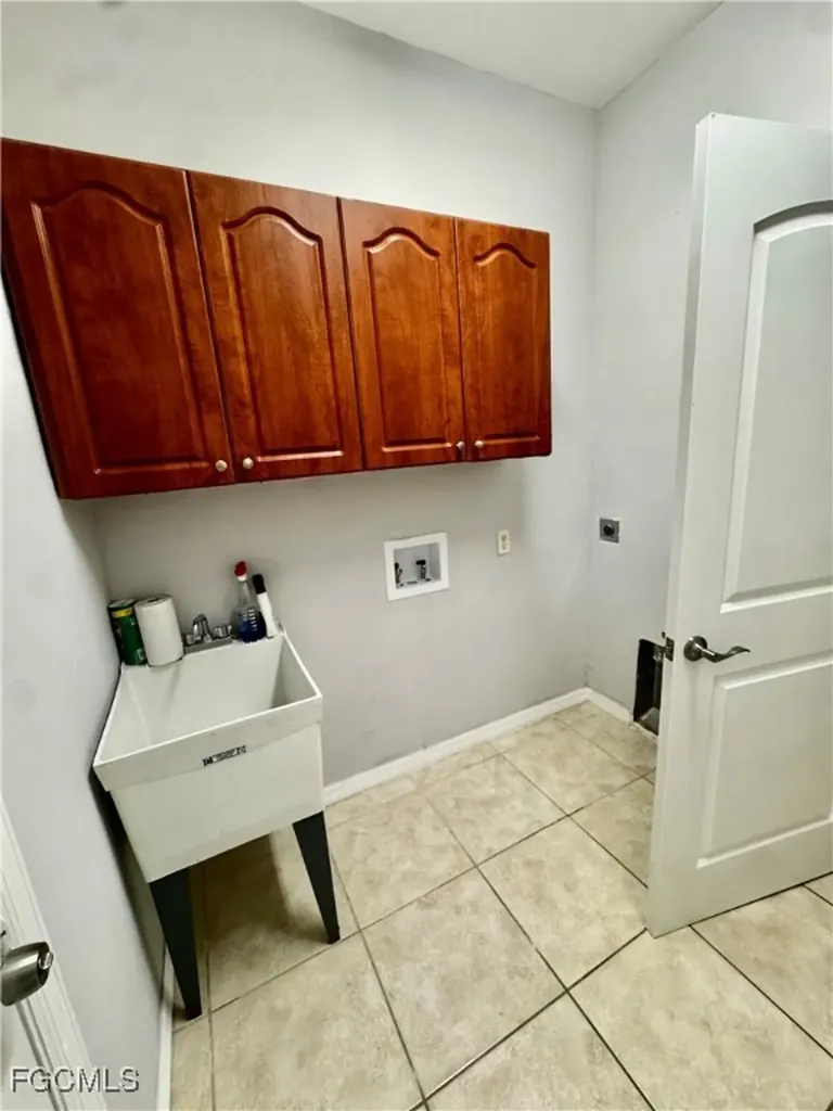 1709 Moore Avenue Lehigh Acres FL 33972