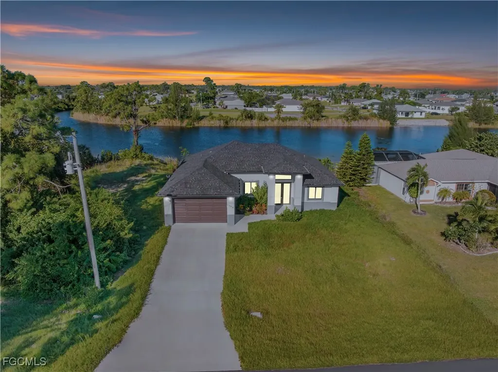 3340 NE 19th Avenue Cape Coral FL 33909