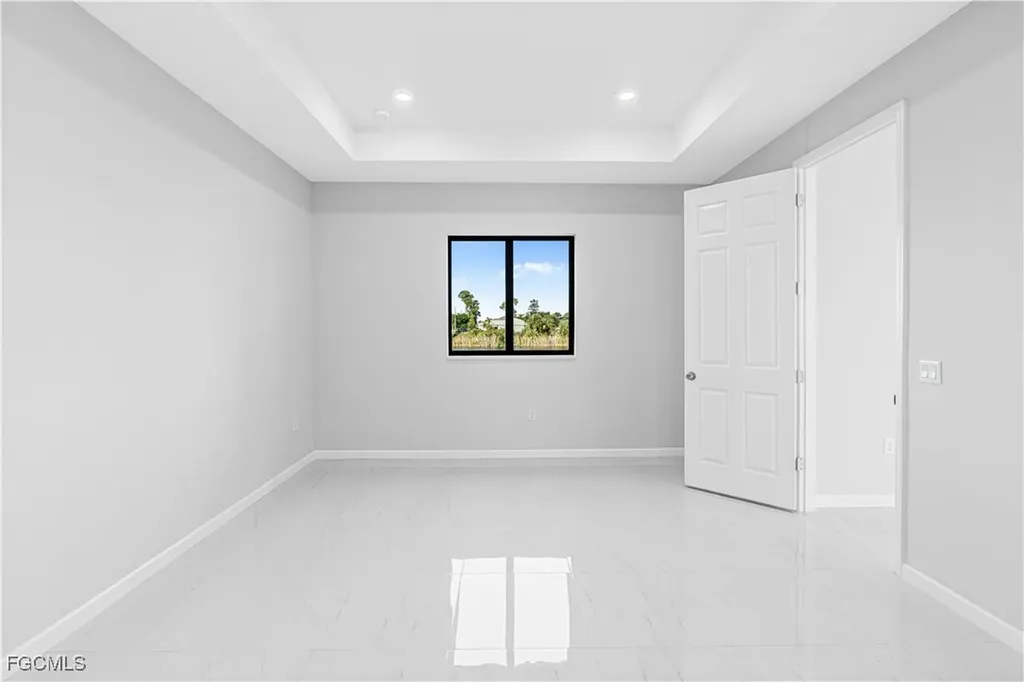 3340 NE 19th Avenue Cape Coral FL 33909