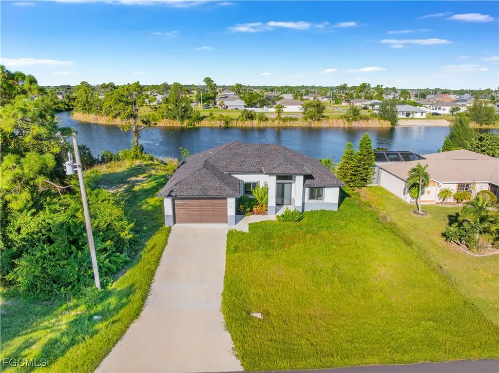 3340 NE 19th Avenue Cape Coral FL 33909