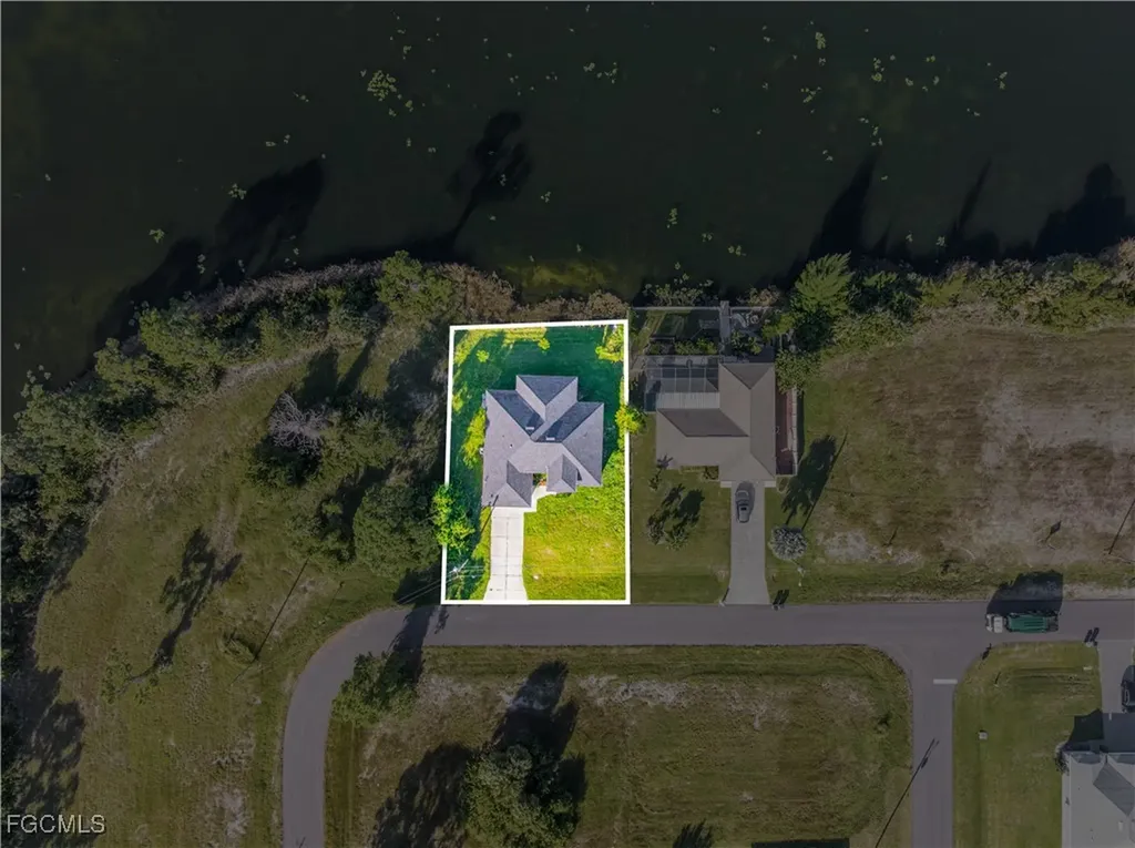3340 NE 19th Avenue Cape Coral FL 33909