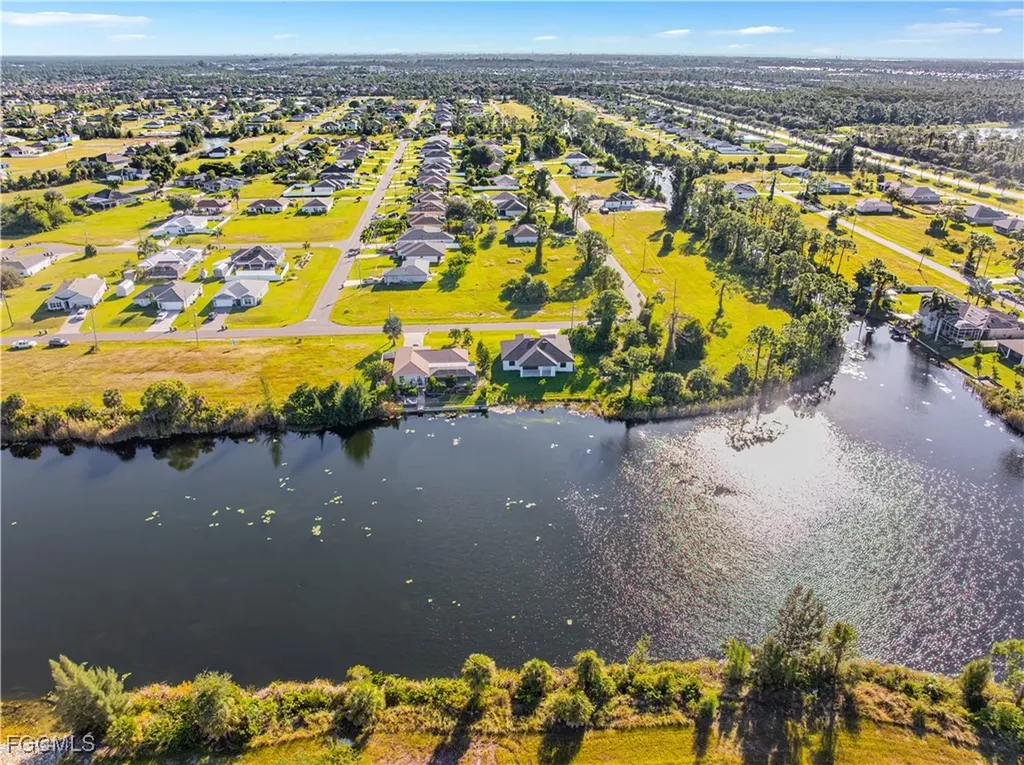 3340 NE 19th Avenue Cape Coral FL 33909