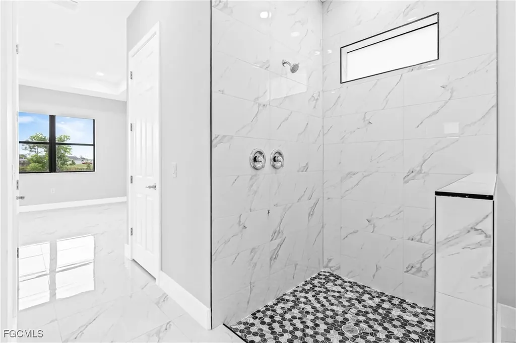 2507 NW 25th Street Cape Coral FL 33993