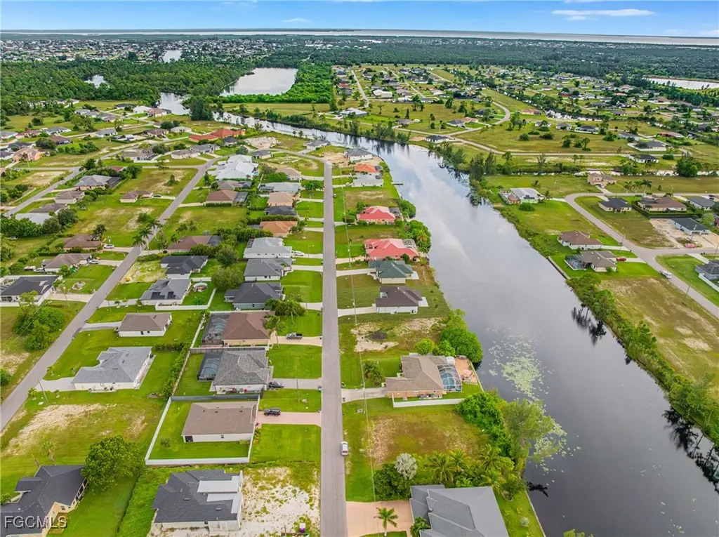 2507 NW 25th Street Cape Coral FL 33993