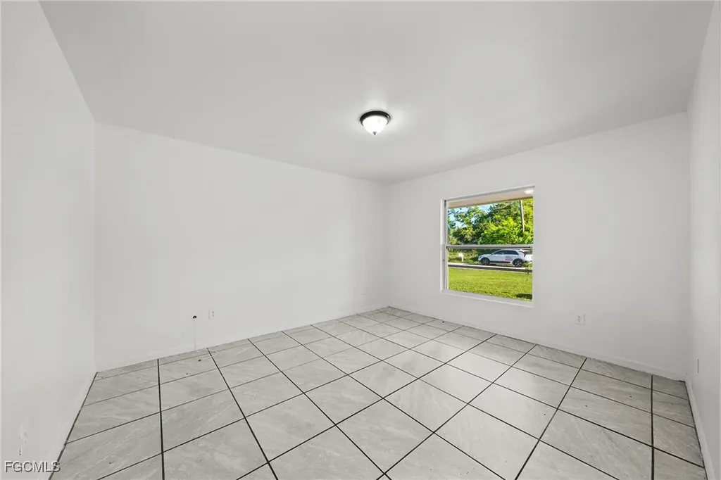 4735 30th Street SW Lehigh Acres FL 33973