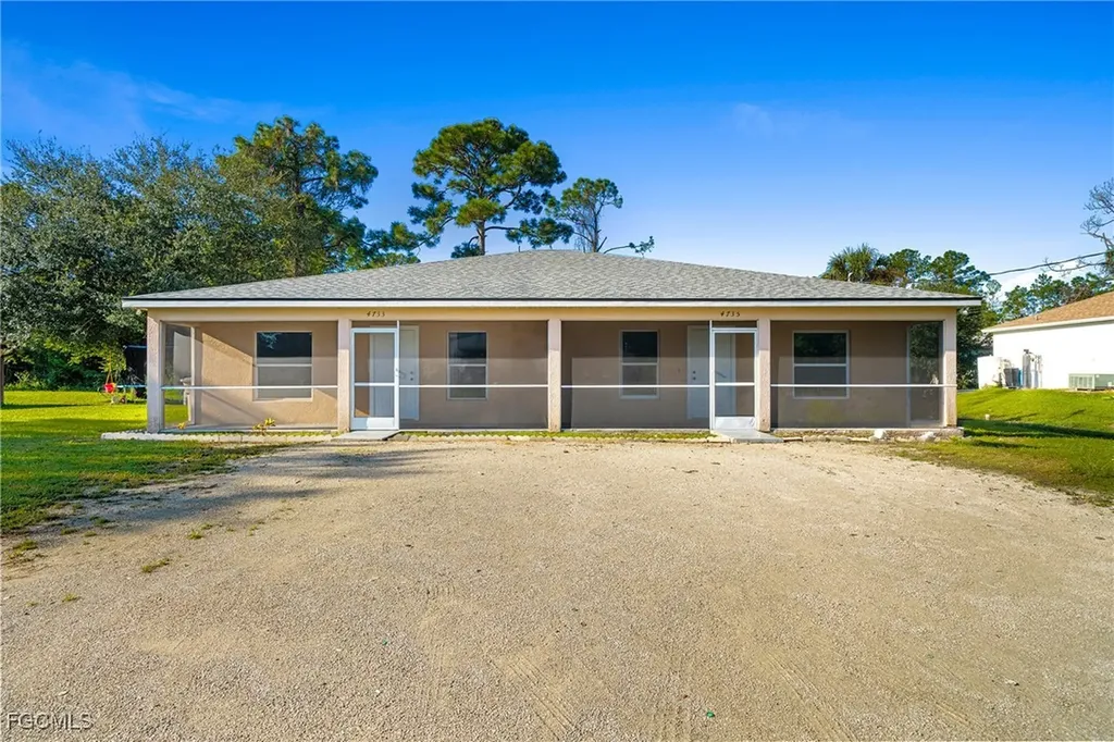 4735 30th Street SW Lehigh Acres FL 33973