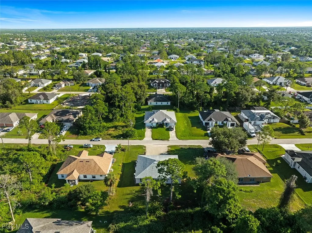 4735 30th Street SW Lehigh Acres FL 33973