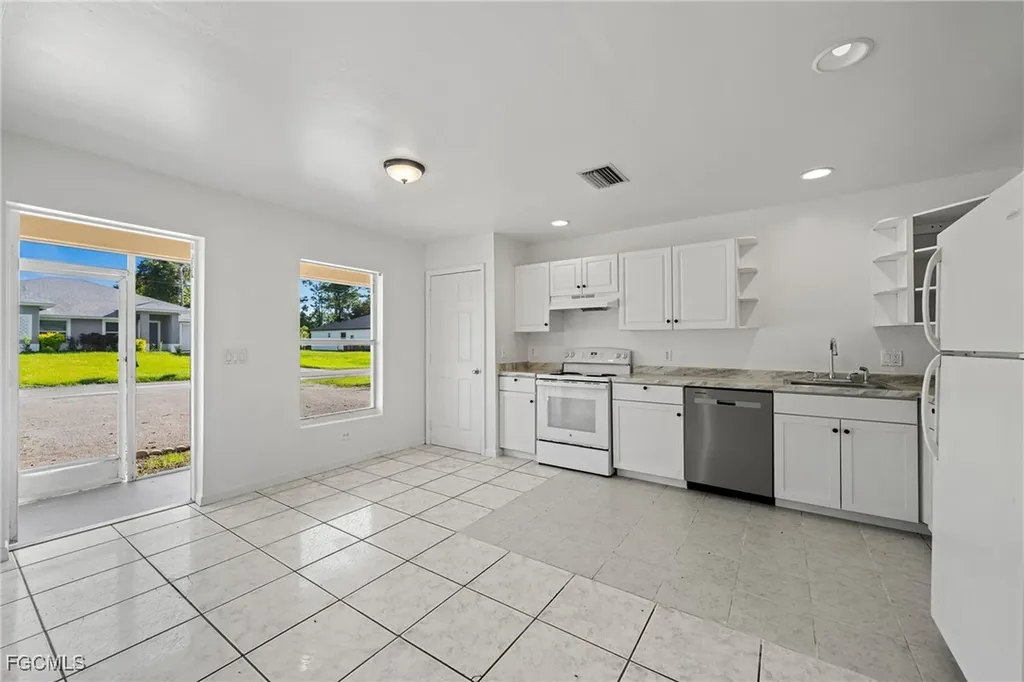 4735 30th Street SW Lehigh Acres FL 33973