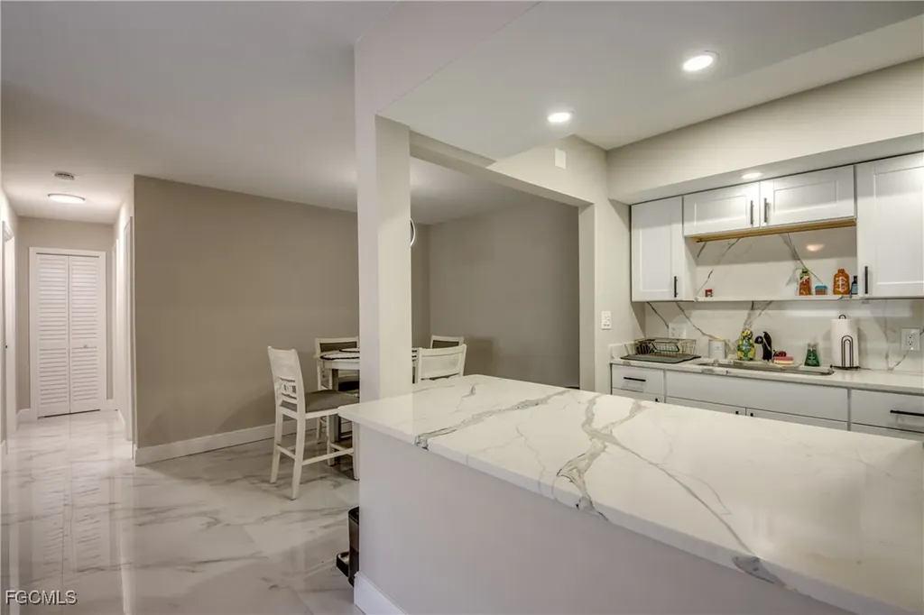 2544 1st Street Fort Myers FL 33901