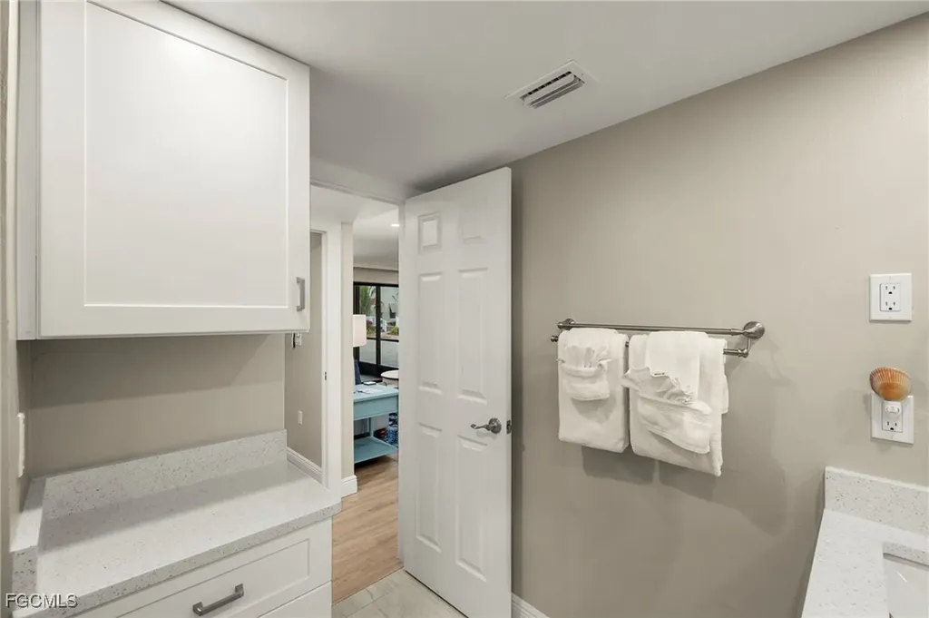 845 E Gulf Drive Sanibel FL 33957