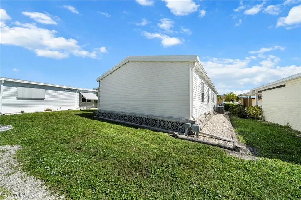 370 Nicklaus Boulevard North Fort Myers FL 33903
