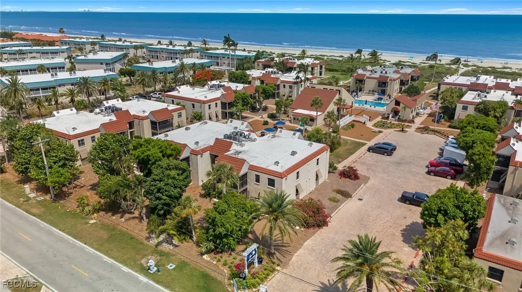 Sanibel FL, 845 E Gulf Drive, Unit 811