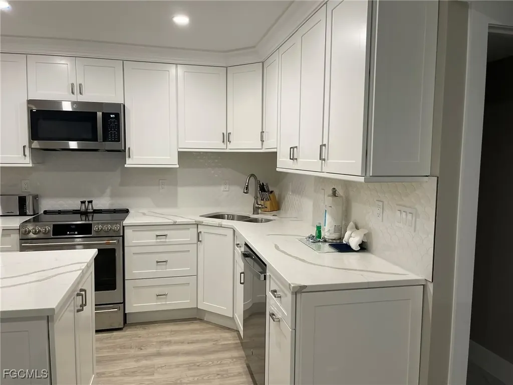 845 E Gulf Drive Sanibel FL 33957