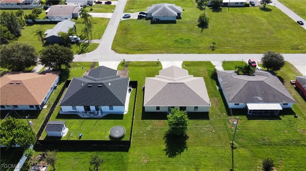 906/908 SE 6th Court Cape Coral FL 33990