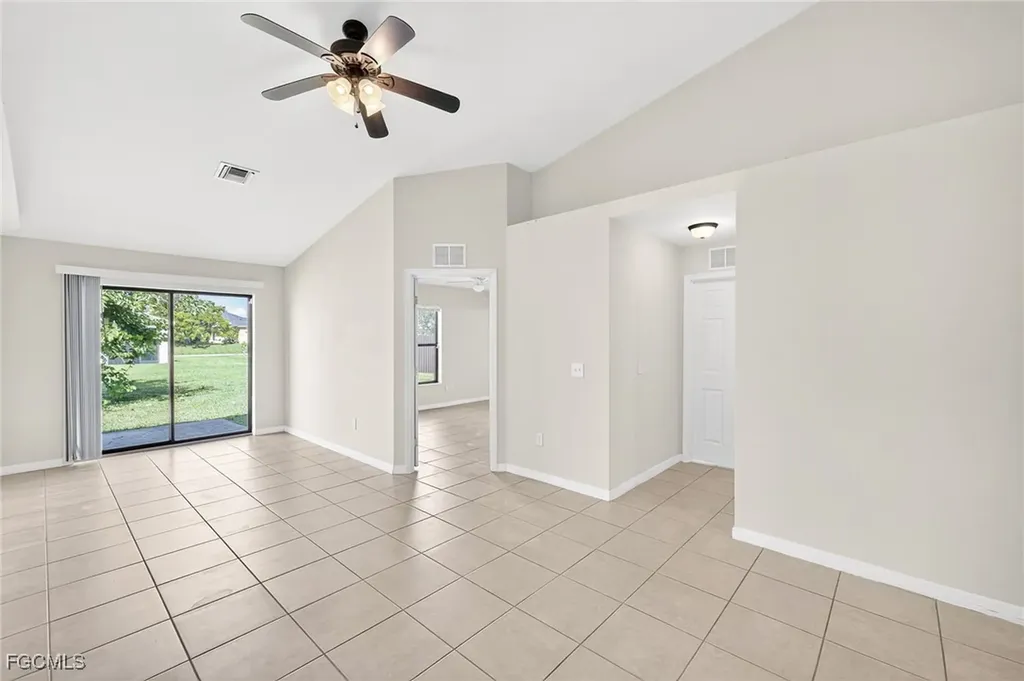 906/908 SE 6th Court Cape Coral FL 33990