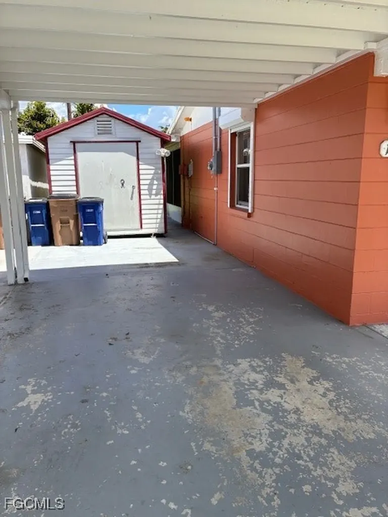 1113 Broad Court Lehigh Acres FL 33936