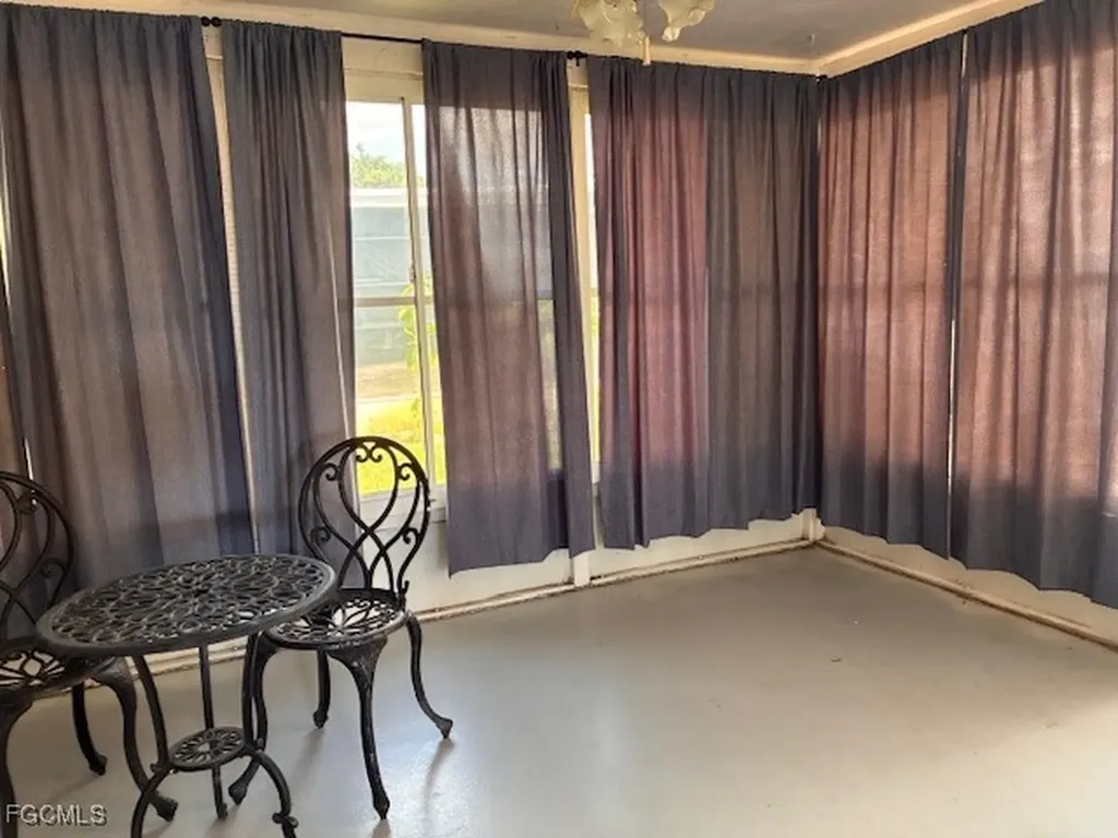 1113 Broad Court Lehigh Acres FL 33936