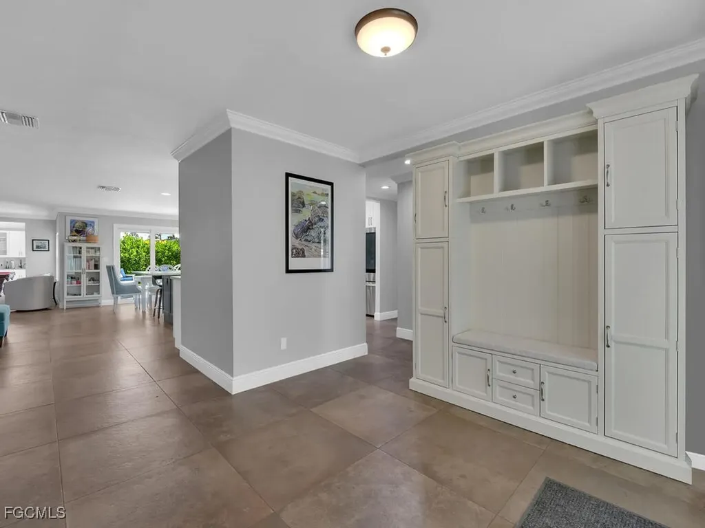 6923 Old Whiskey Creek Drive Fort Myers FL 33919