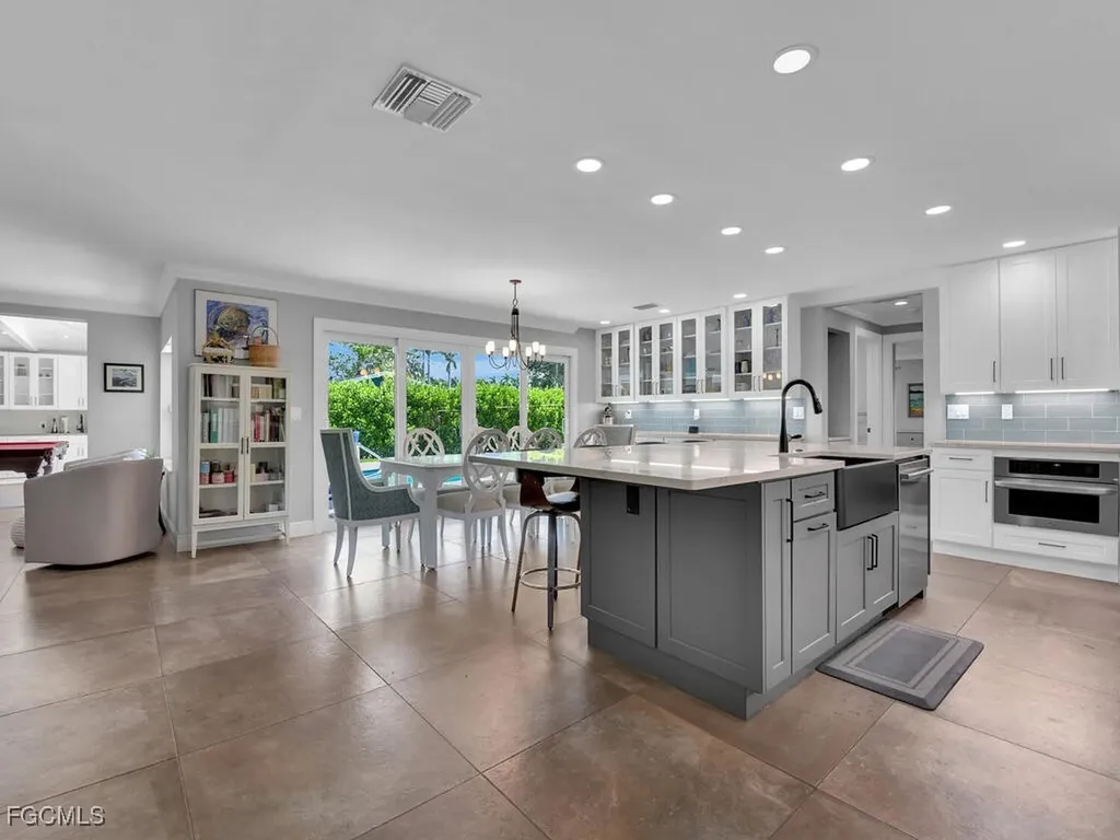 6923 Old Whiskey Creek Drive Fort Myers FL 33919