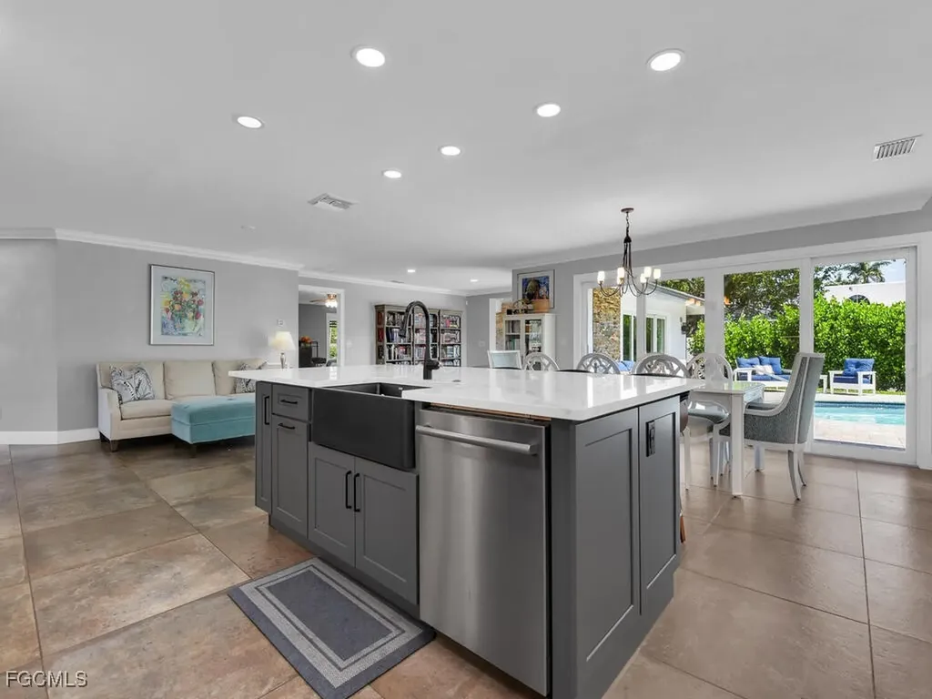 6923 Old Whiskey Creek Drive Fort Myers FL 33919