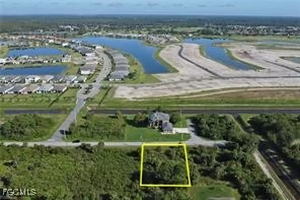 3205 75th Street W Lehigh Acres FL 33971