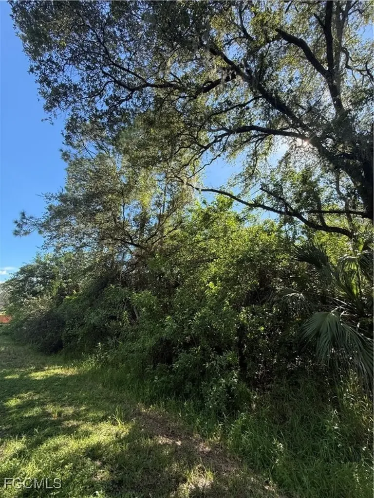 780 N Zambria Street Clewiston FL 33440