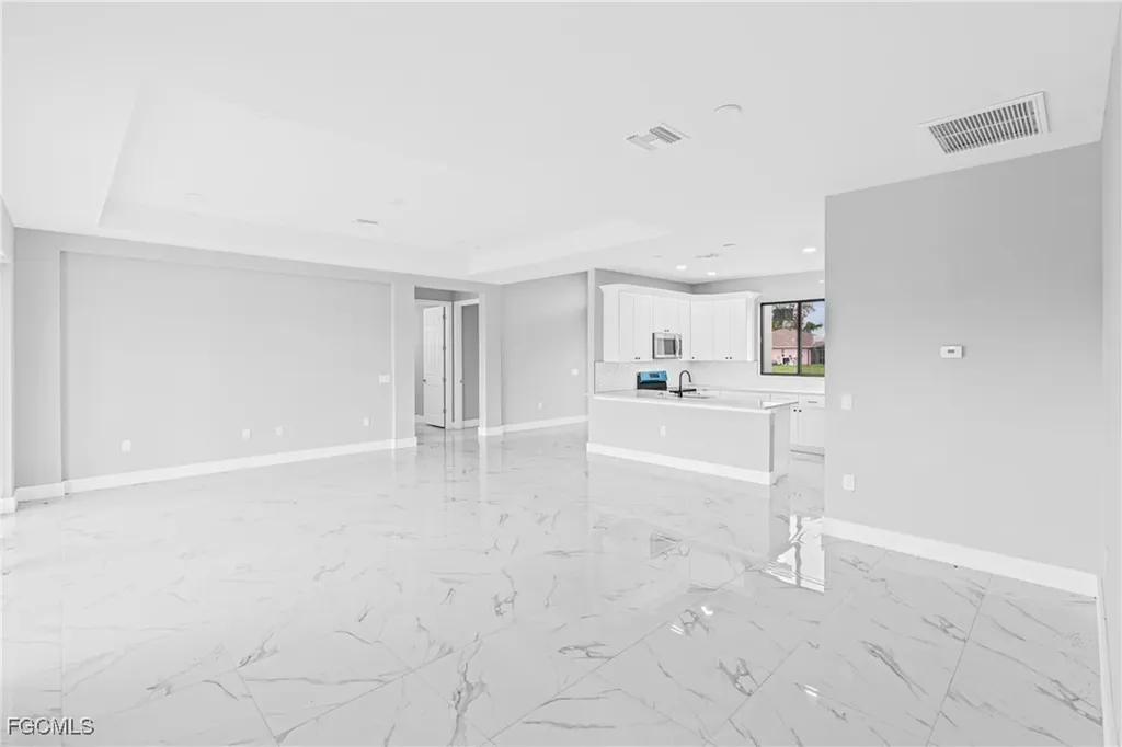 1907 NW 26th Street Cape Coral FL 33993