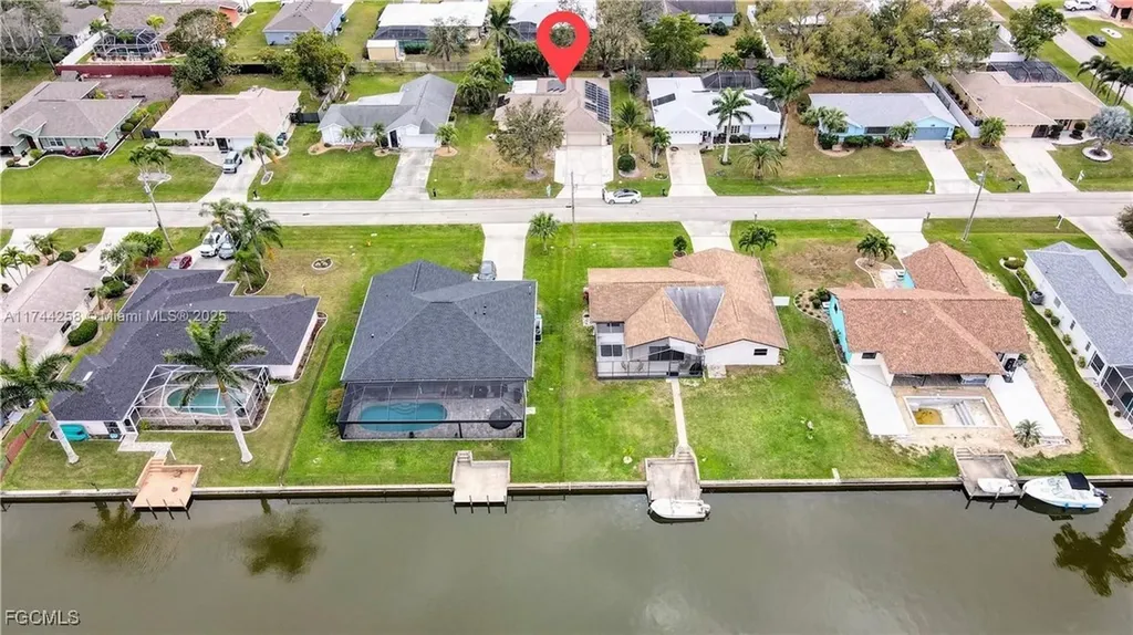 2304 SE 8th Terrace Cape Coral FL 33990