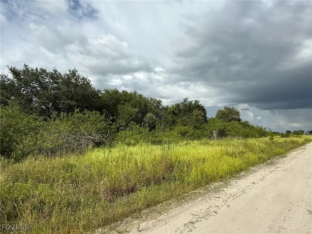 4494 2nd Road Labelle FL 33935