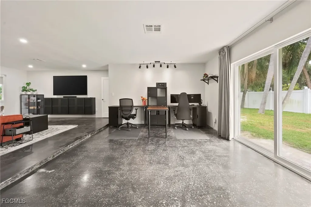 13764 River Forest Drive Fort Myers FL 33905