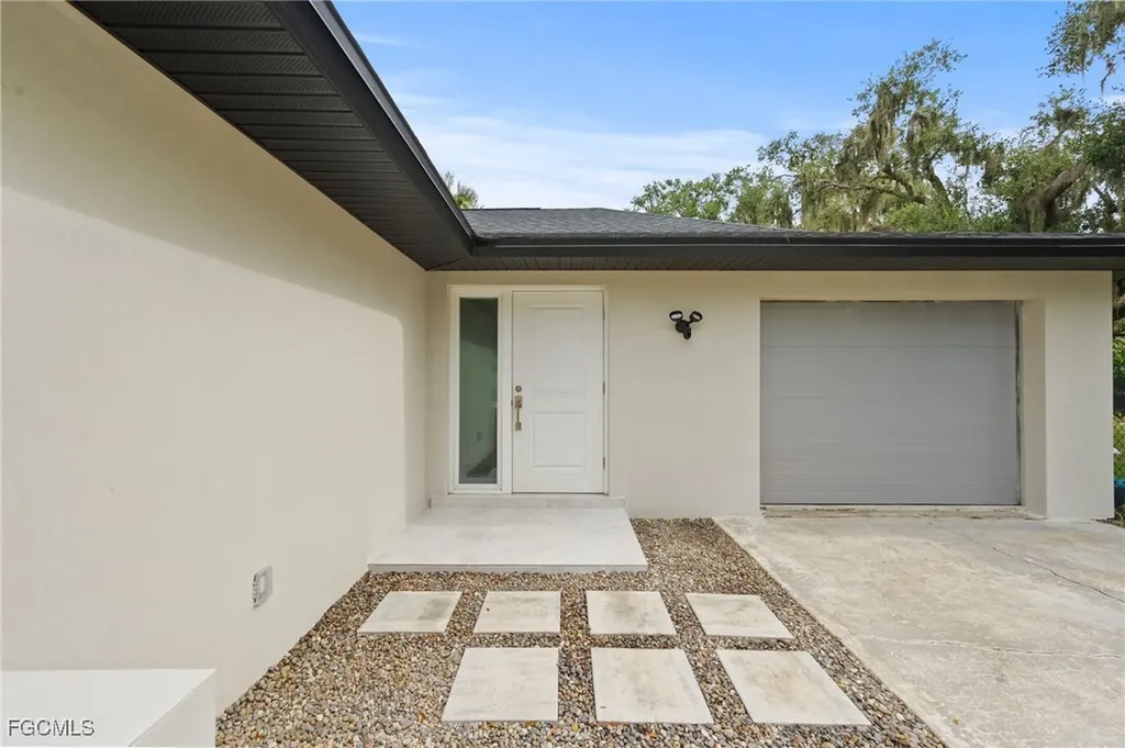 13764 River Forest Drive Fort Myers FL 33905