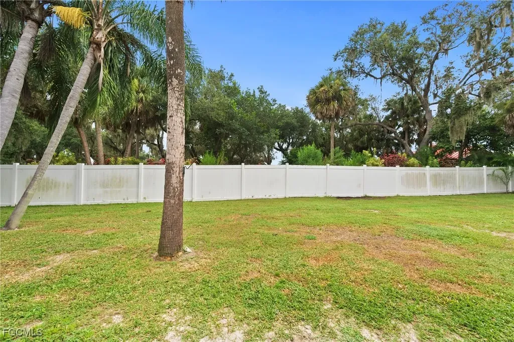 13764 River Forest Drive Fort Myers FL 33905