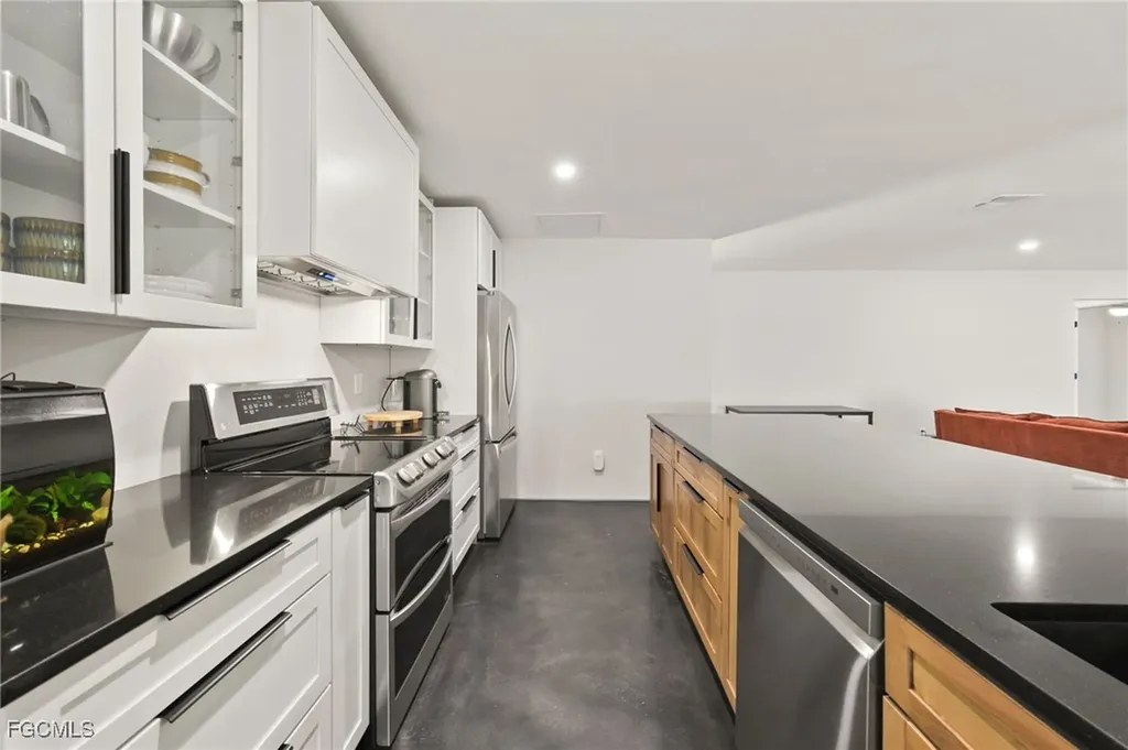 13764 River Forest Drive Fort Myers FL 33905