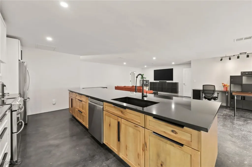 13764 River Forest Drive Fort Myers FL 33905