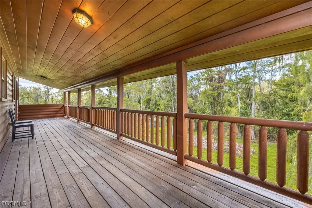 810 N Jinete Street Clewiston FL 33440