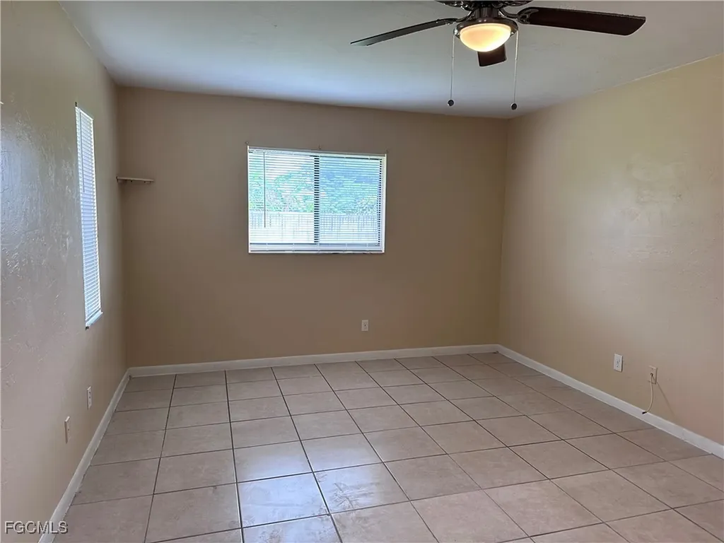 205 NE 9th Court Cape Coral FL 33909