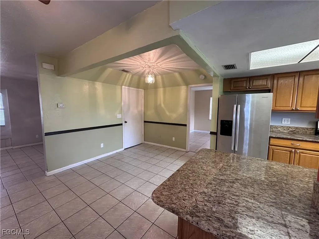 205 NE 9th Court Cape Coral FL 33909