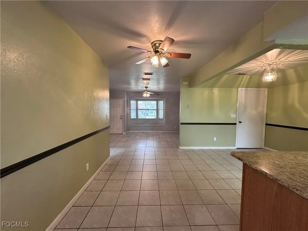 205 NE 9th Court Cape Coral FL 33909